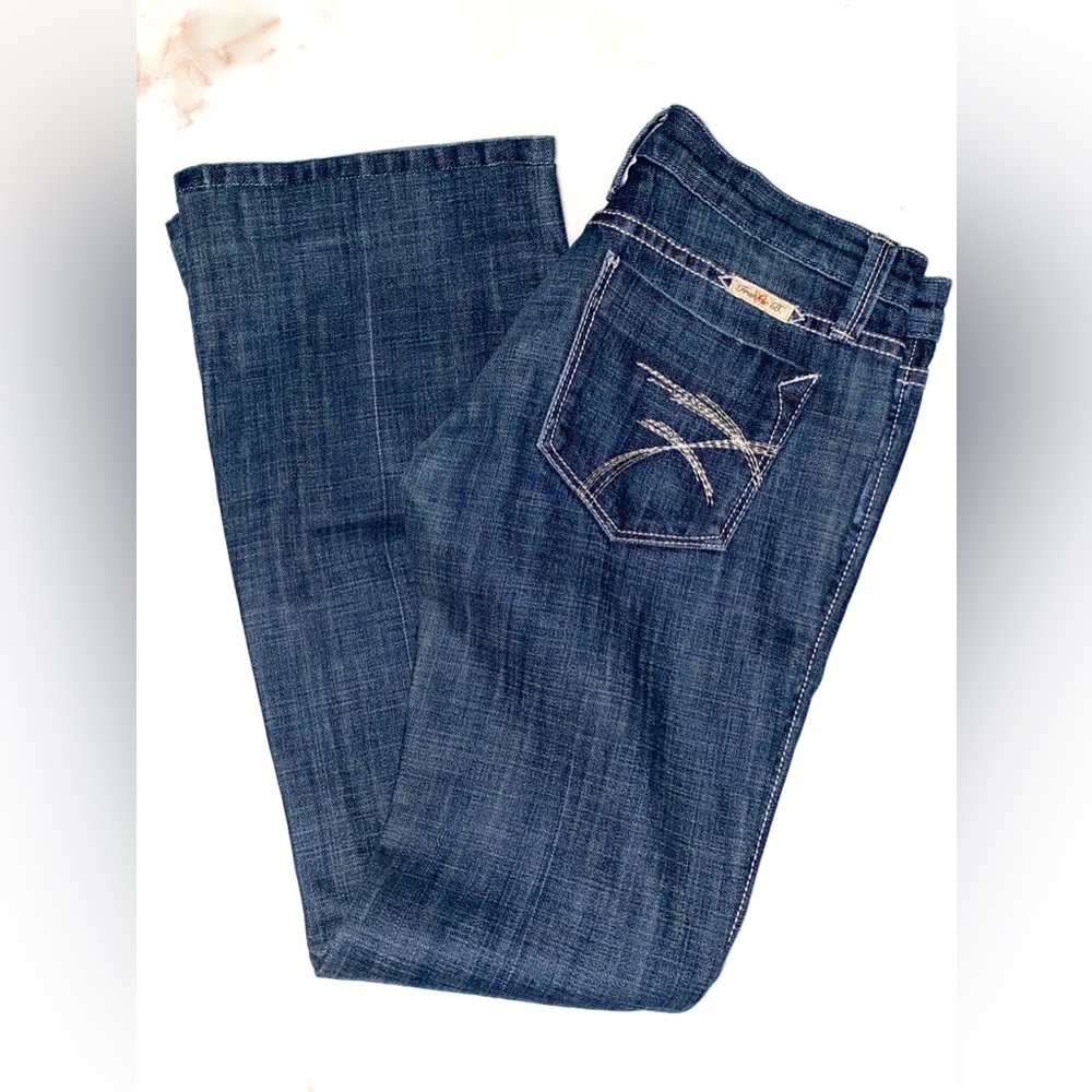 FRANKIE B. VINTAGE 2000s
LOW-RISE FLAIR JEAN 
SIZE: US(6)  DARK DENIM